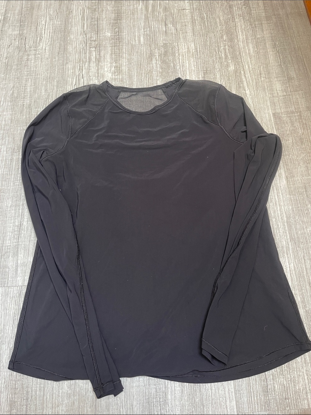 lululemon athletica women’s Long-Sleeve Crew - Black